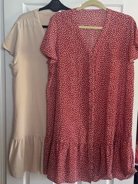 TWO Women’s Easy Wear Button-Front Dresses Size XL. Both for $22.00 Total